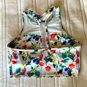 Fabletics crop racer back work out top w/ bra built in Small
